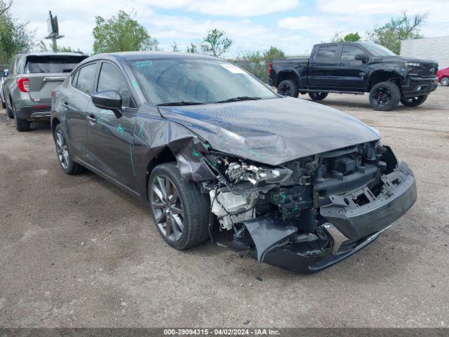 3MZBN1V37JM245182 Mazda Mazda3 Touring