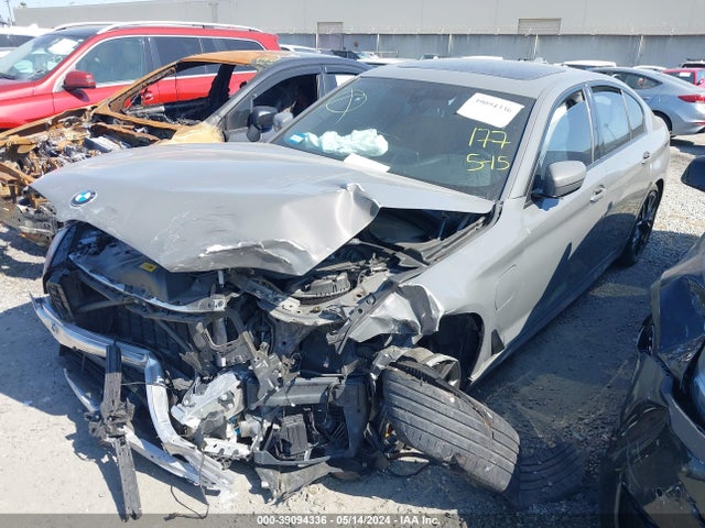 WBA13AG05MCG45271 BMW 530e