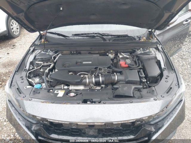 1HGCV2F97JA029041 Honda Accord Touring 2.0t
