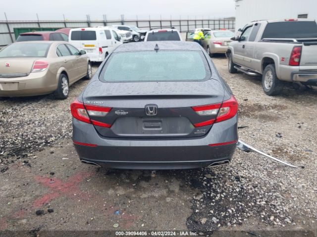 1HGCV2F97JA029041 Honda Accord Touring 2.0t