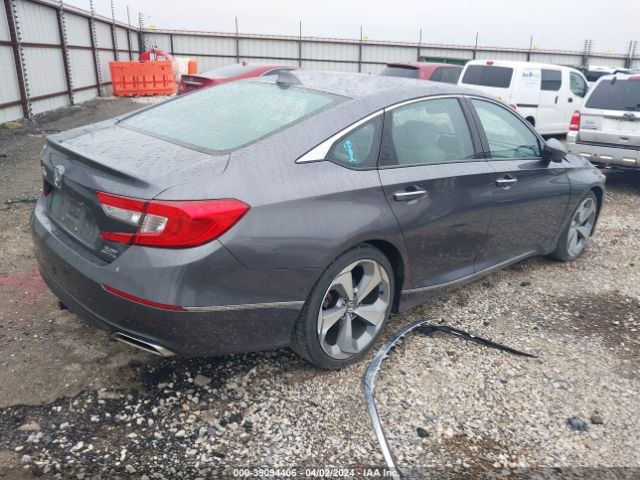 1HGCV2F97JA029041 Honda Accord Touring 2.0t