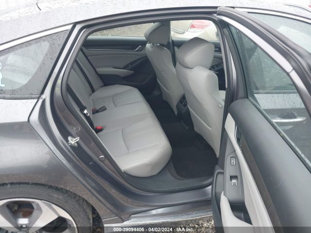 1HGCV2F97JA029041 Honda Accord Touring 2.0t