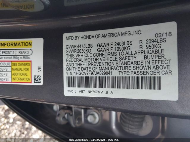 1HGCV2F97JA029041 Honda Accord Touring 2.0t