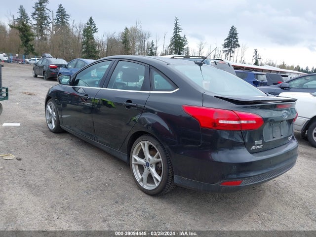 Ford Focus Titanium 2015 1FADP3J20FL366424 Image 3