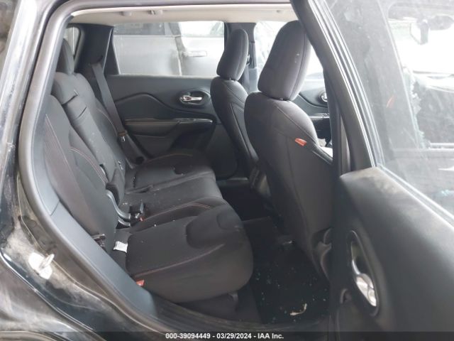 1C4PJLCS7GW369262 Jeep Cherokee 75th Anniversary