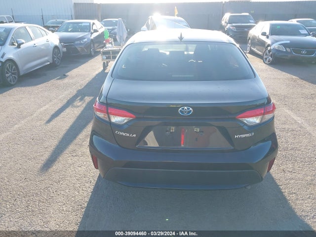 Toyota Corolla Hybrid Le 2021 JTDEAMDE5MJ013178 Image 17