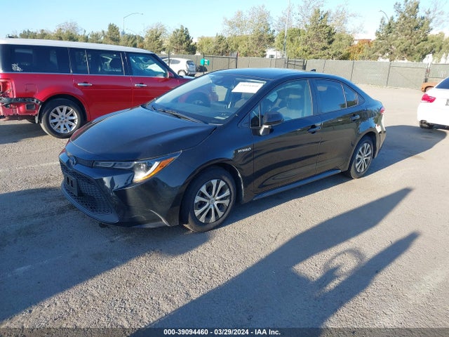 Toyota Corolla Hybrid Le 2021 JTDEAMDE5MJ013178 Image 2