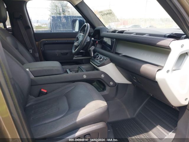 SALEP7EU1L2002735 Land Rover Defender 110 Se