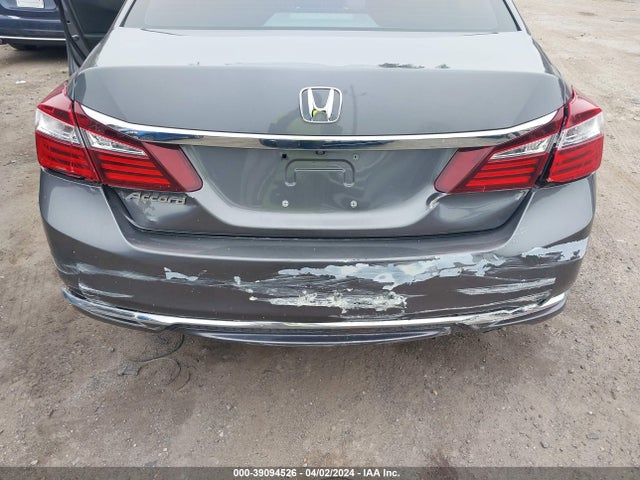 Honda ACCORD LX 2016 1HGCR2F39GA167690 Image 17