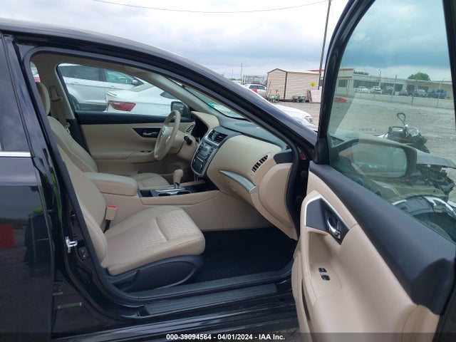 Nissan Altima 2.5 S 2017 1N4AL3AP9HC202635 Image 5