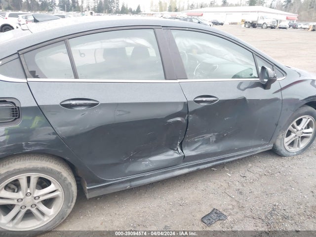 Chevrolet Cruze Lt Auto 2018 1G1BE5SM5J7153417 Image 6