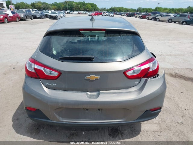 Chevrolet Cruze Lt Auto 2018 3G1BE6SM3JS607977 Image 16