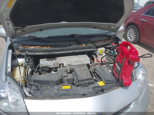 Toyota Prius Three 2014 JTDKN3DU5E1743781 Image 10