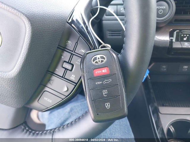 Toyota Prius Limited Awd-e 2024 JTDADABU8R3010138 Image 11