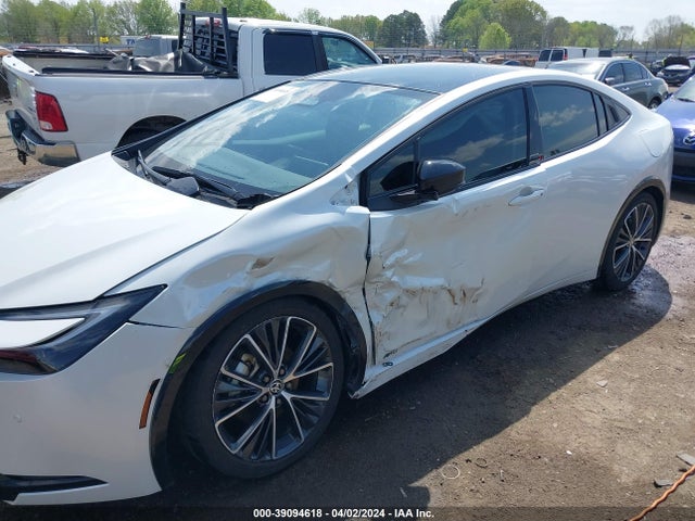 Toyota Prius Limited Awd-e 2024 JTDADABU8R3010138 Image 6