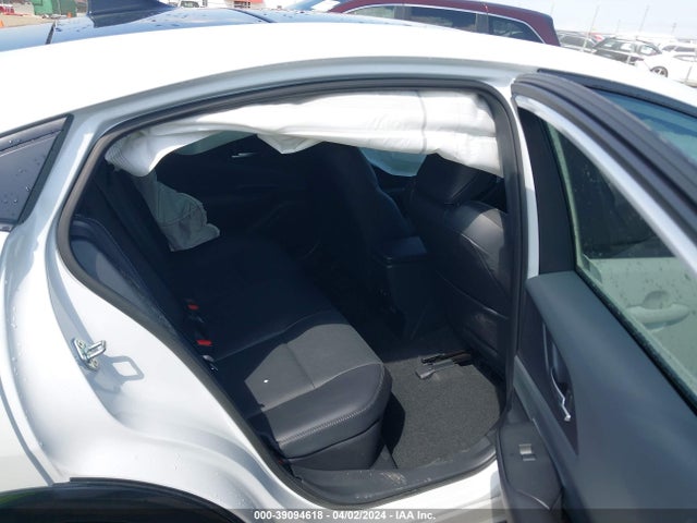 Toyota Prius Limited Awd-e 2024 JTDADABU8R3010138 Image 8