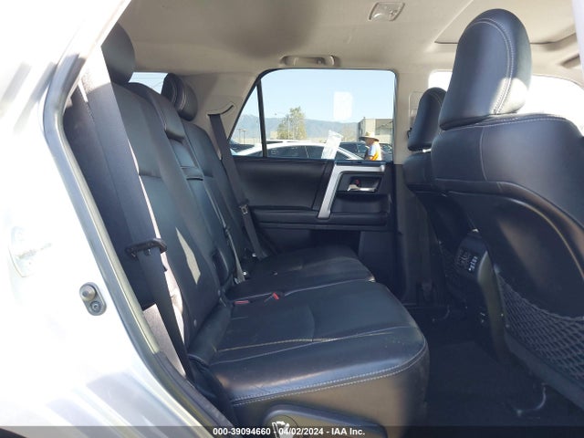 Toyota 4runner Limited 2015 JTEZU5JR6F5089604 Image 8