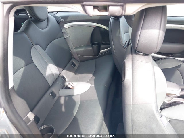 2008 MINI COOPER S CLUBMAN WMWMM33568TP87395 Photo 7