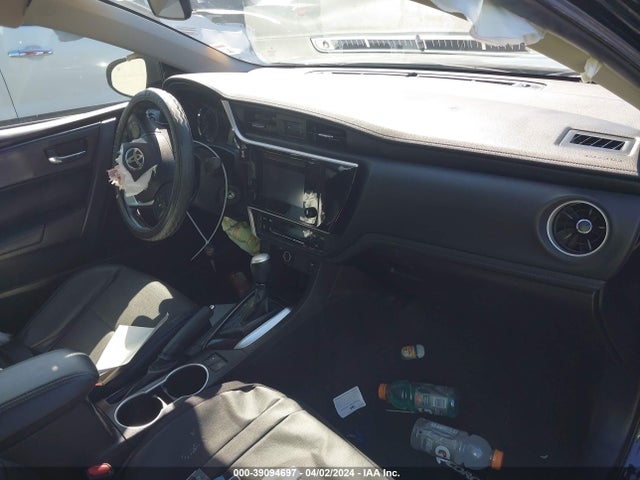 Toyota COROLLA SE 2018 5YFBURHEXJP847259 Image 5