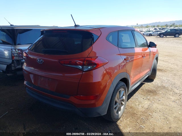 Hyundai TUCSON SE 2017 KM8J23A47HU454652 Image 4