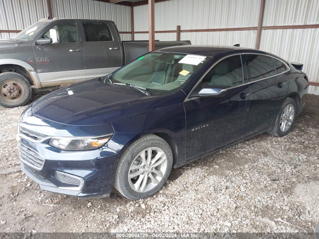 Chevrolet MALIBU LT 2018 1G1ZD5ST5JF244945 Image 2