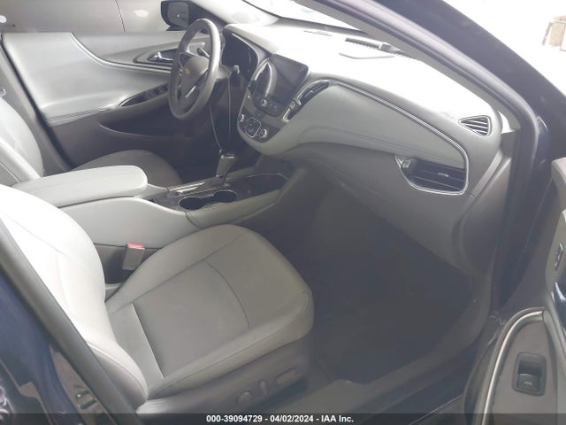 Chevrolet MALIBU LT 2018 1G1ZD5ST5JF244945 Image 5