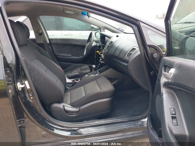 KIA FORTE LX 2017 3KPFK4A72HE015741 Image 5
