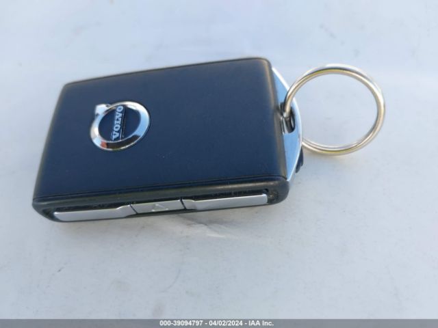 LYVA22RL9KB214773 Volvo Xc60 T6 Inscription