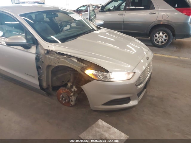Ford Fusion Hybrid S 2016 3FA6P0UU7GR357713 Image 14