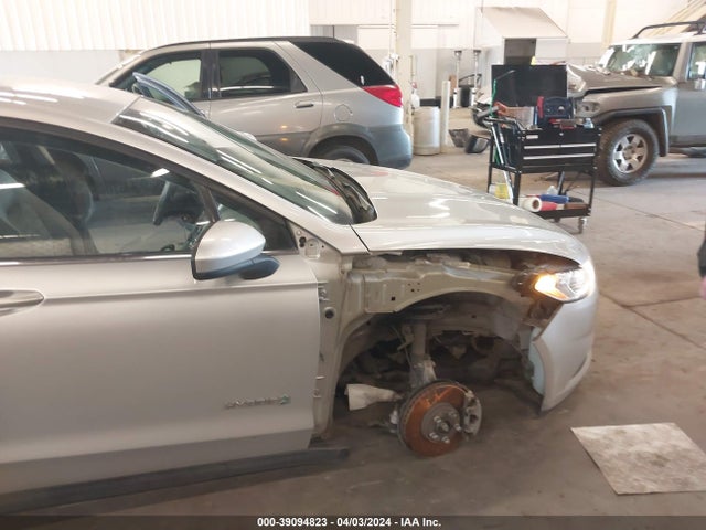 Ford Fusion Hybrid S 2016 3FA6P0UU7GR357713 Image 17