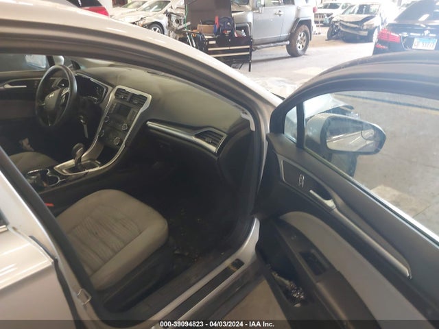 Ford Fusion Hybrid S 2016 3FA6P0UU7GR357713 Image 5