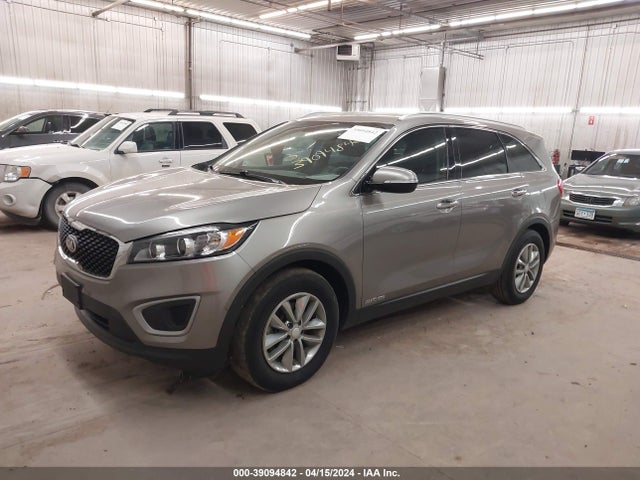 KIA Sorento 3.3l Lx 2018 5XYPGDA53JG372875 Image 2