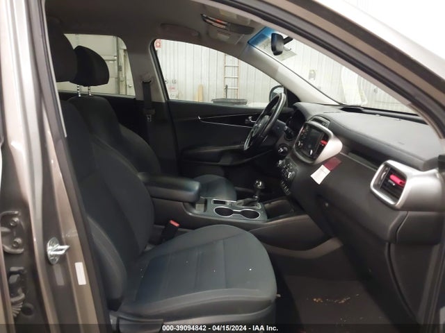 KIA Sorento 3.3l Lx 2018 5XYPGDA53JG372875 Image 5