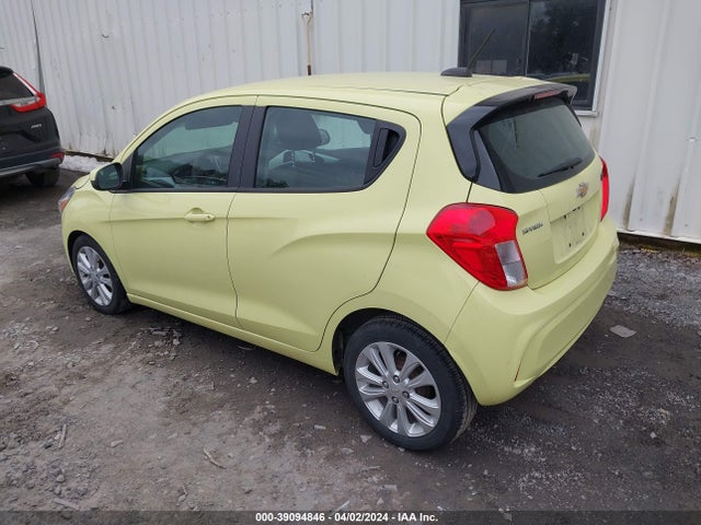 Chevrolet Spark 1lt Cvt 2017 KL8CD6SA1HC774769 Image 3