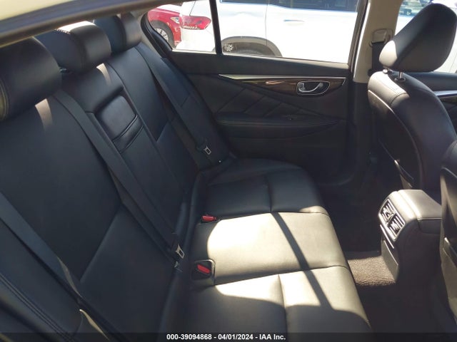 JN1EV7AP7JM592358 Infiniti Q50 3.0t Luxe