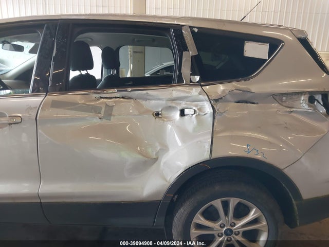 Ford ESCAPE SE 2017 1FMCU9G92HUC35834 Image 13