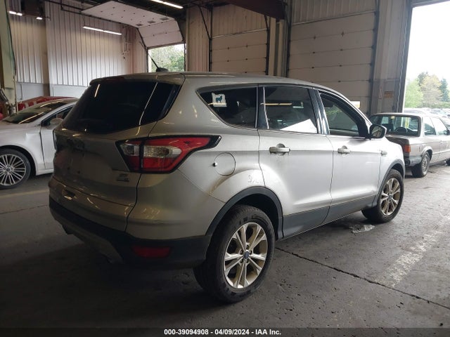 Ford ESCAPE SE 2017 1FMCU9G92HUC35834 Image 4