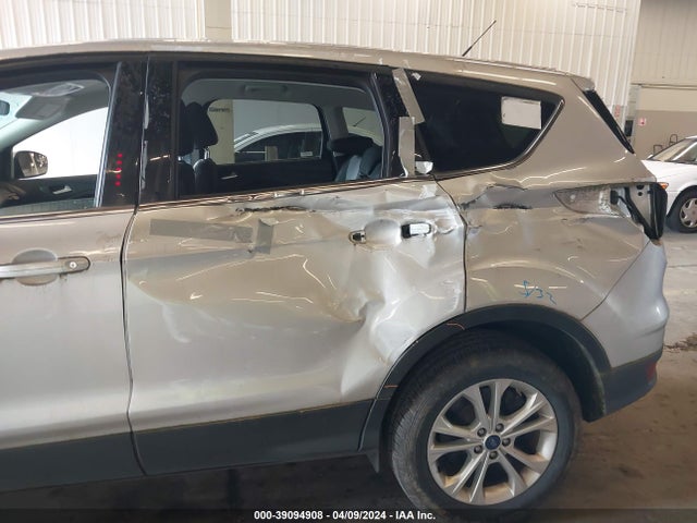 Ford ESCAPE SE 2017 1FMCU9G92HUC35834 Image 6