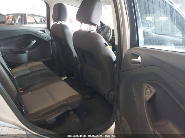 Ford ESCAPE SE 2017 1FMCU9G92HUC35834 Image 8