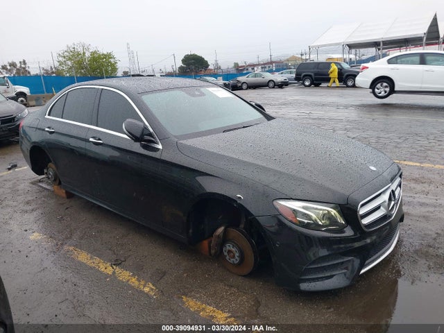 Mercedes-Benz E 300 2017 WDDZF4JB5HA094191 Image 17