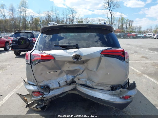 Toyota RAV4 LE 2018 2T3ZFREV6JW521543 Image 16
