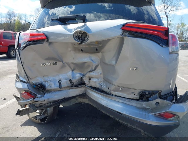 Toyota RAV4 LE 2018 2T3ZFREV6JW521543 Image 6