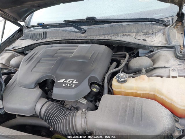 Chrysler 300C 2017 2C3CCAEG4HH570529 Image 10
