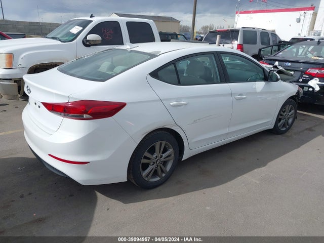 Hyundai ELANTRA SE 2017 5NPD84LF0HH128805 Image 4