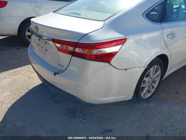 Toyota AVALON XLE 2014 4T1BK1EB3EU122737 Image 18