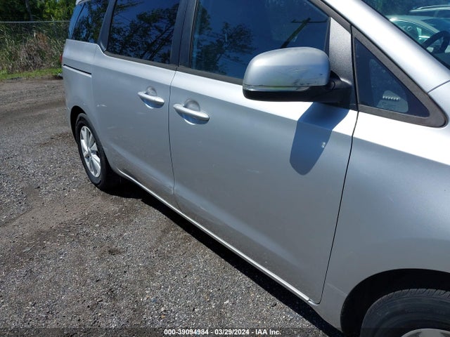 KIA SEDONA LX 2016 KNDMB5C13G6087672 Image 6