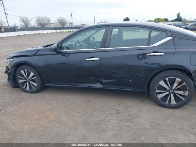 1N4BL4DVXMN306246 Nissan Altima Sv Fwd