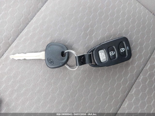 Hyundai ELANTRA SEL 2019 5NPD84LF7KH414187 Image 11