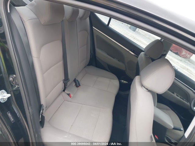 Hyundai ELANTRA SEL 2019 5NPD84LF7KH414187 Image 8