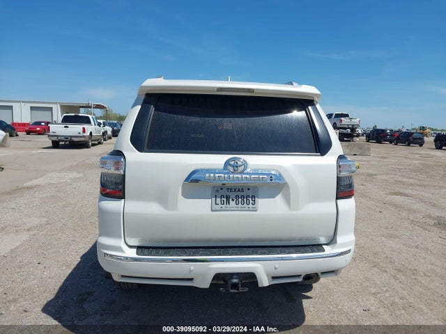 Toyota 4runner Limited 2016 JTEZU5JR2G5135298 Image 17